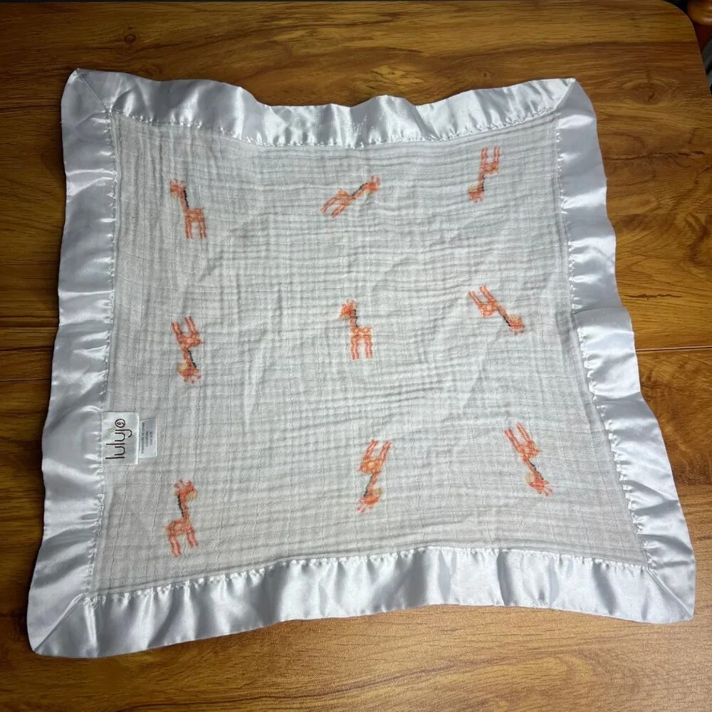 Lulujo Giraffe Lovey Baby Security Blanket Blankie Muslin‎ Cotton Satin Edge